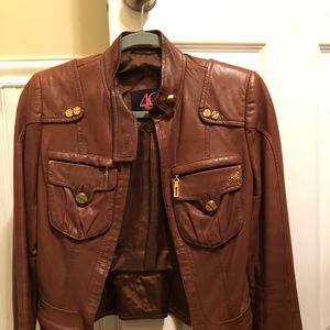 Brown genuine lamb leather jacket by Gizia